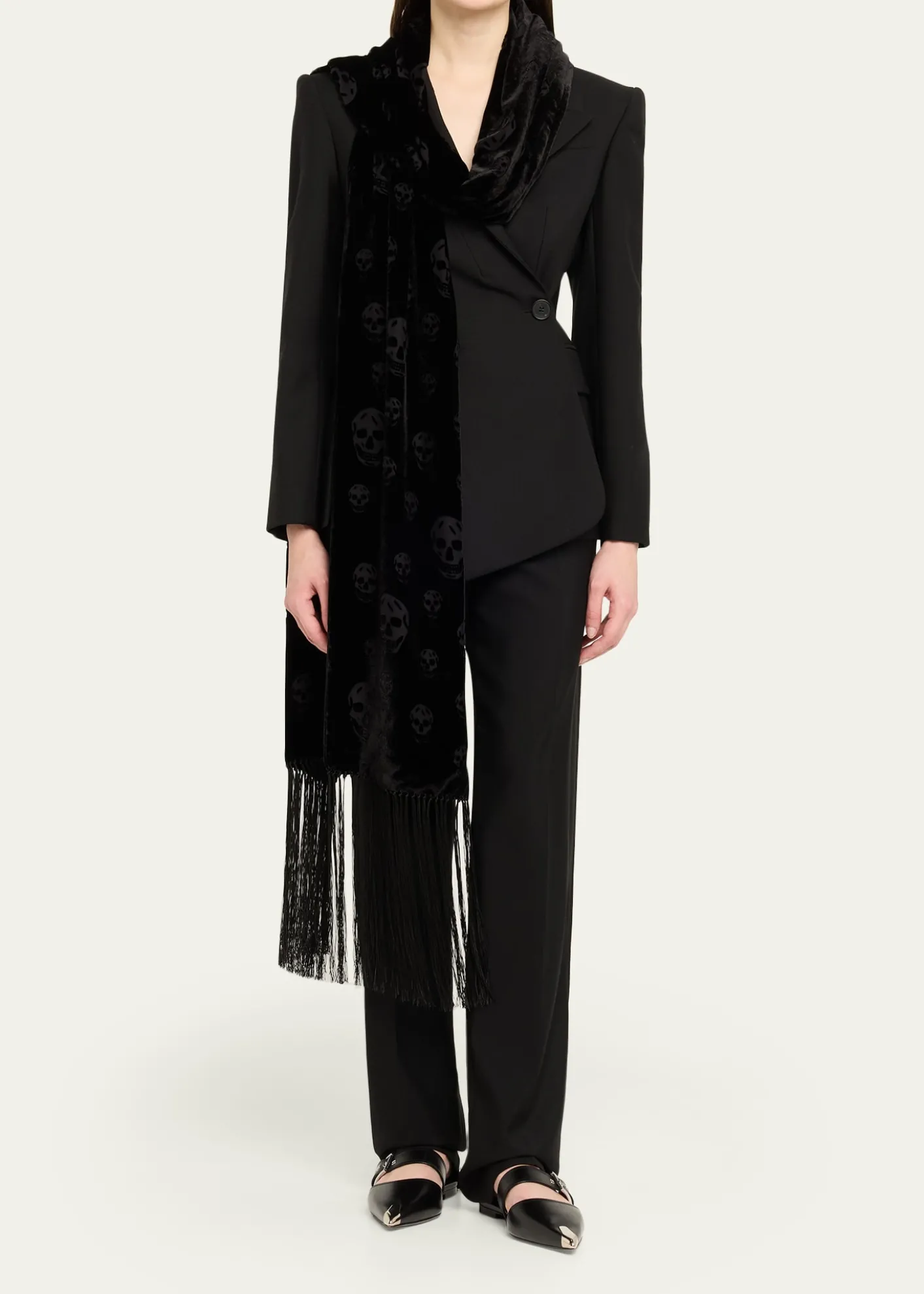 McQueenClassic Skull Velvet Fringe Scarf