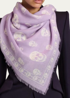 McQueenClassic Skull Wool Scarf