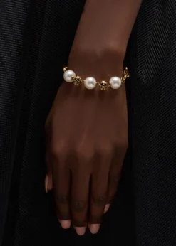 McQueenPearly Chain and Skull Bracelet