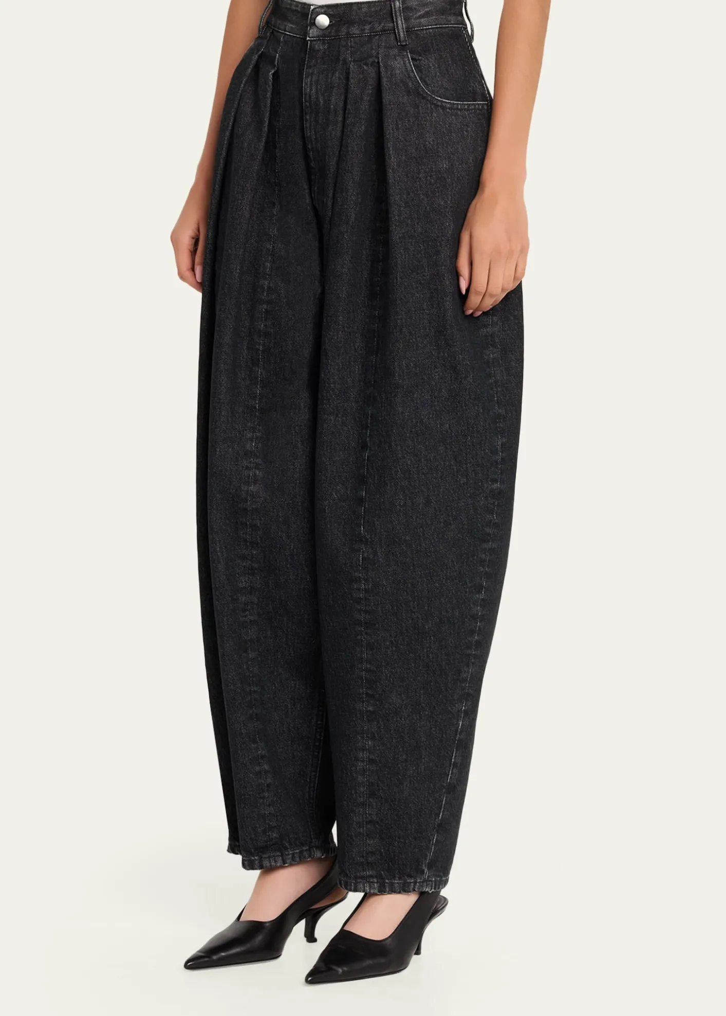 Michael Kors CollectionCourtney Pleated Cotton Denim Barrel Jeans