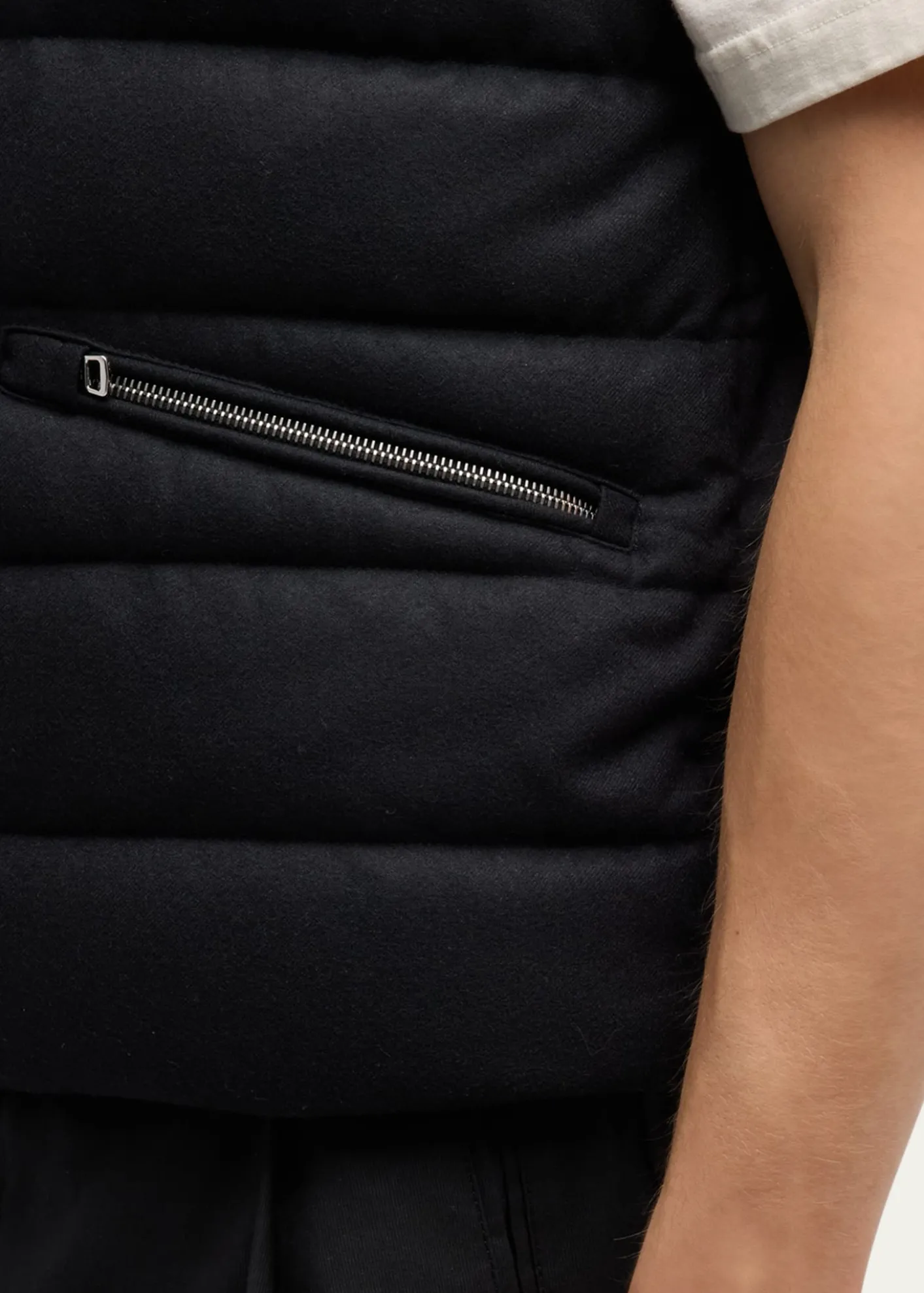 MonclerMen's Gallienne Cashmere-Blend Down Vest
