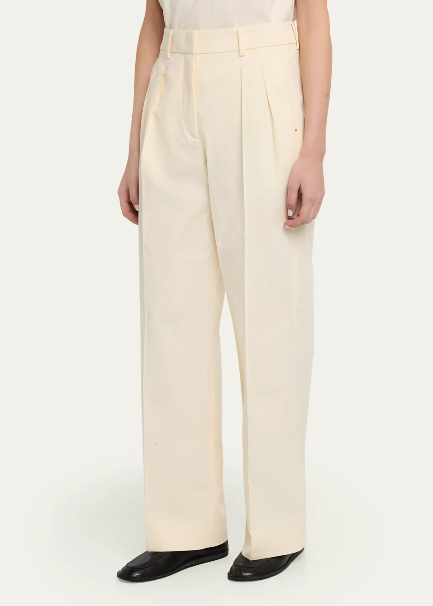 MonclerPleated Wide-Leg Cropped Trousers