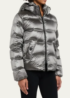 MonclerQuilted Short Down Jacket
