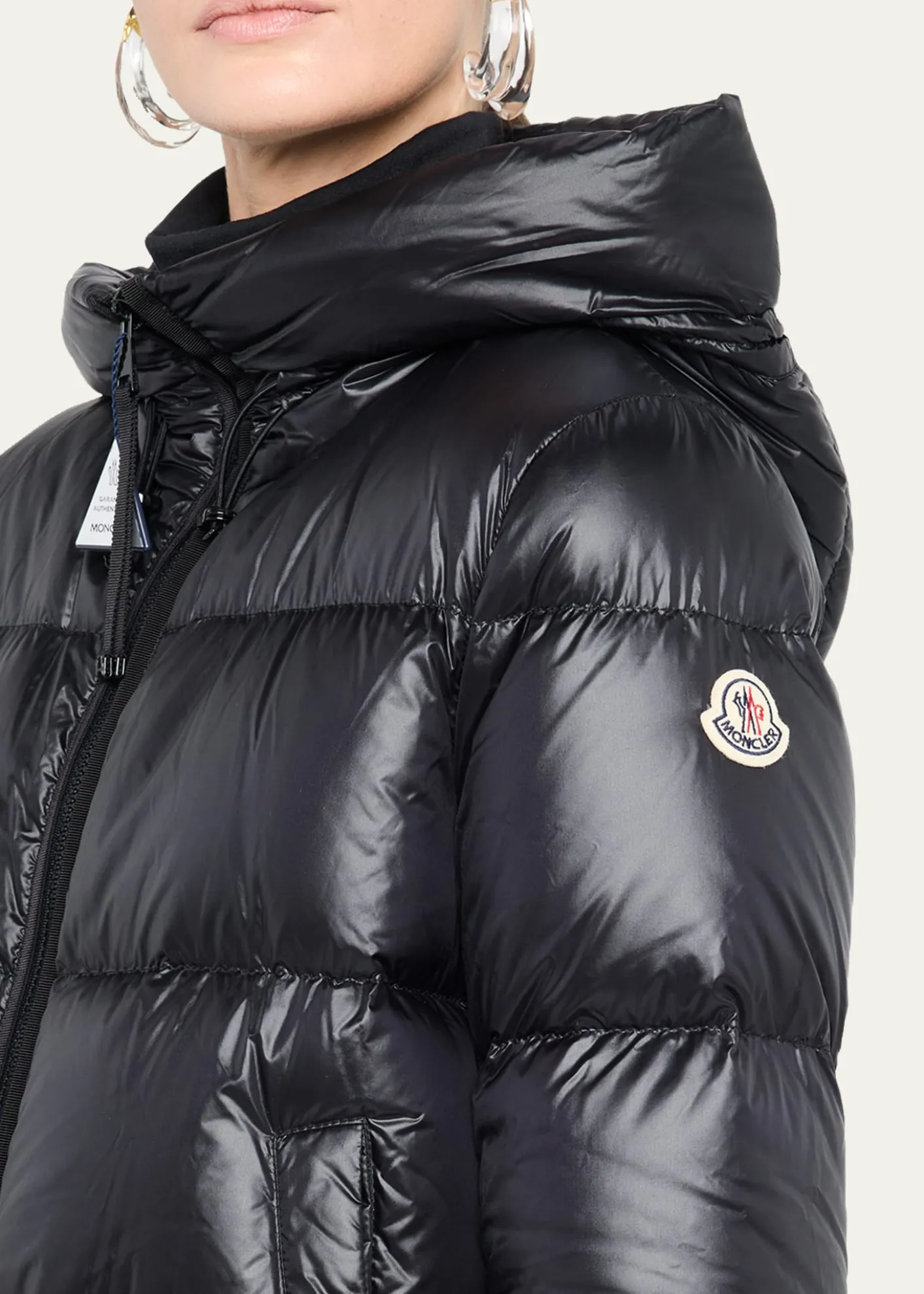 MonclerSerittes Hooded Short Down Jacket