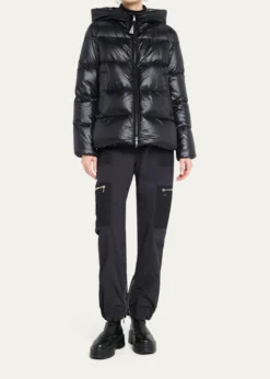 MonclerSerittes Hooded Short Down Jacket
