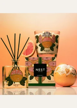 NEST New YorkLimited-Edition Grapefruit Luxury Candle, 47 oz.
