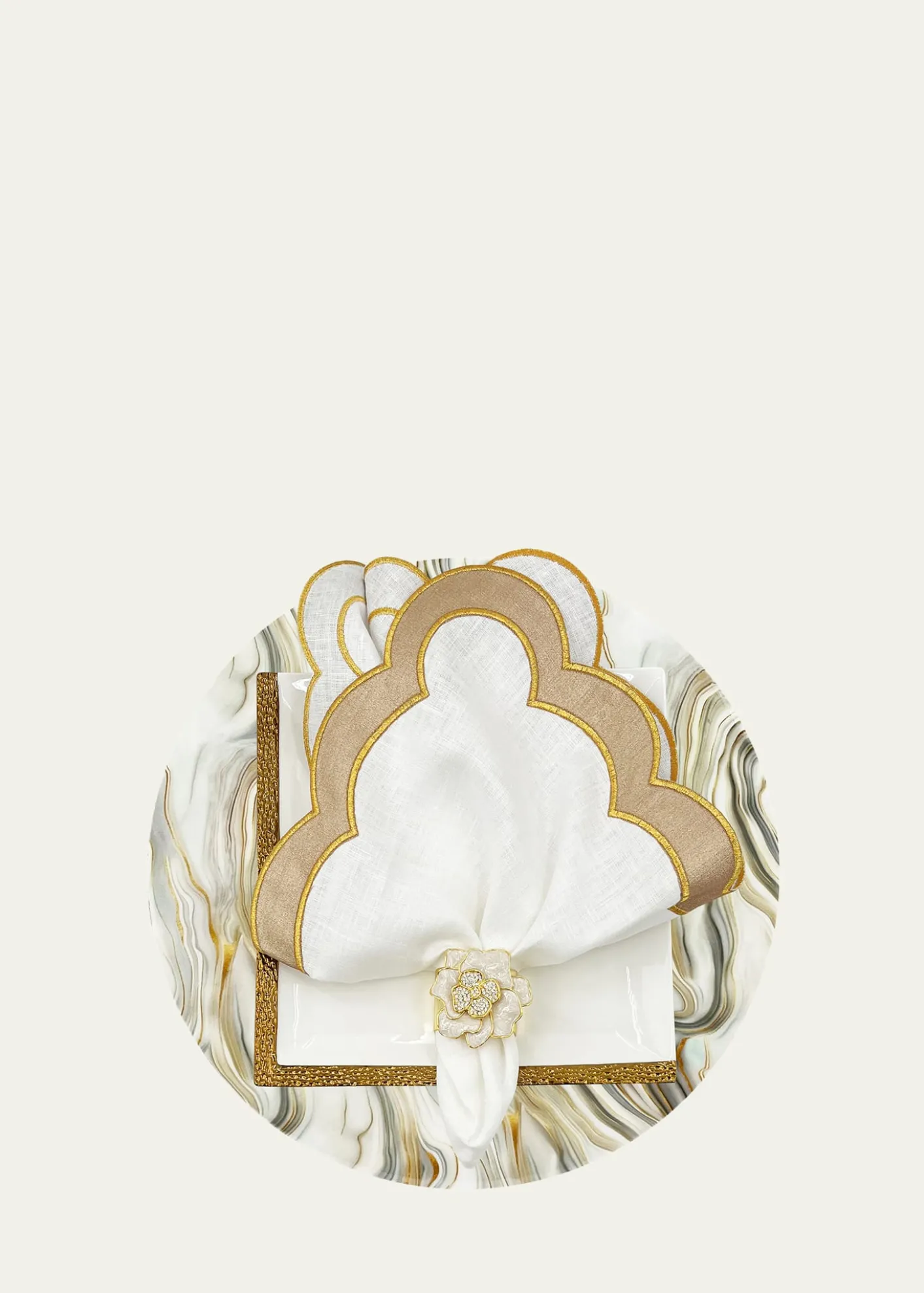 Nomi KCloud Round Iron Placemat