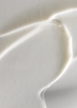 OmoroviczaIlluminating Moisturiser, 1.7 oz.