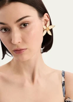 Oscar de la RentaLarge Orange Blossom Clip-On Earrings