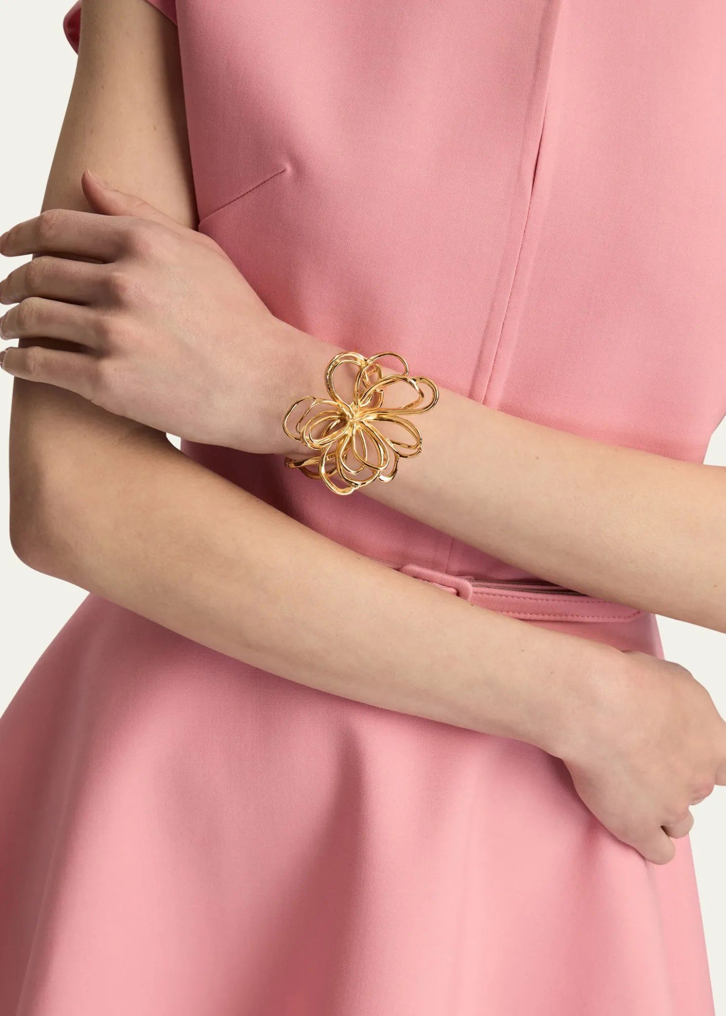 Oscar de la RentaWire Flower Cuff Bracelet