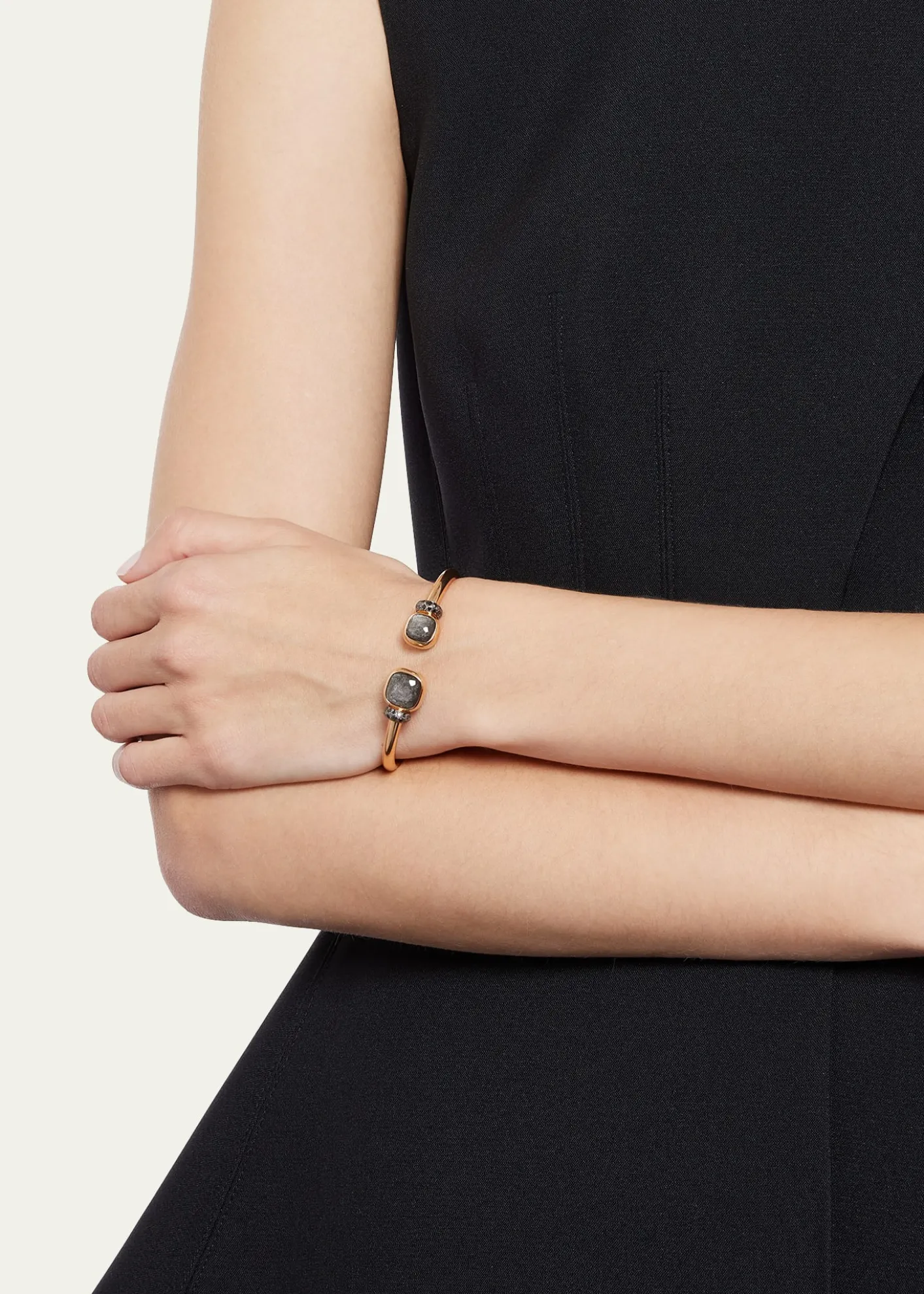 PomellatoNudo Classic and Petit Rose Gold Bangle with Obsidian, Size M