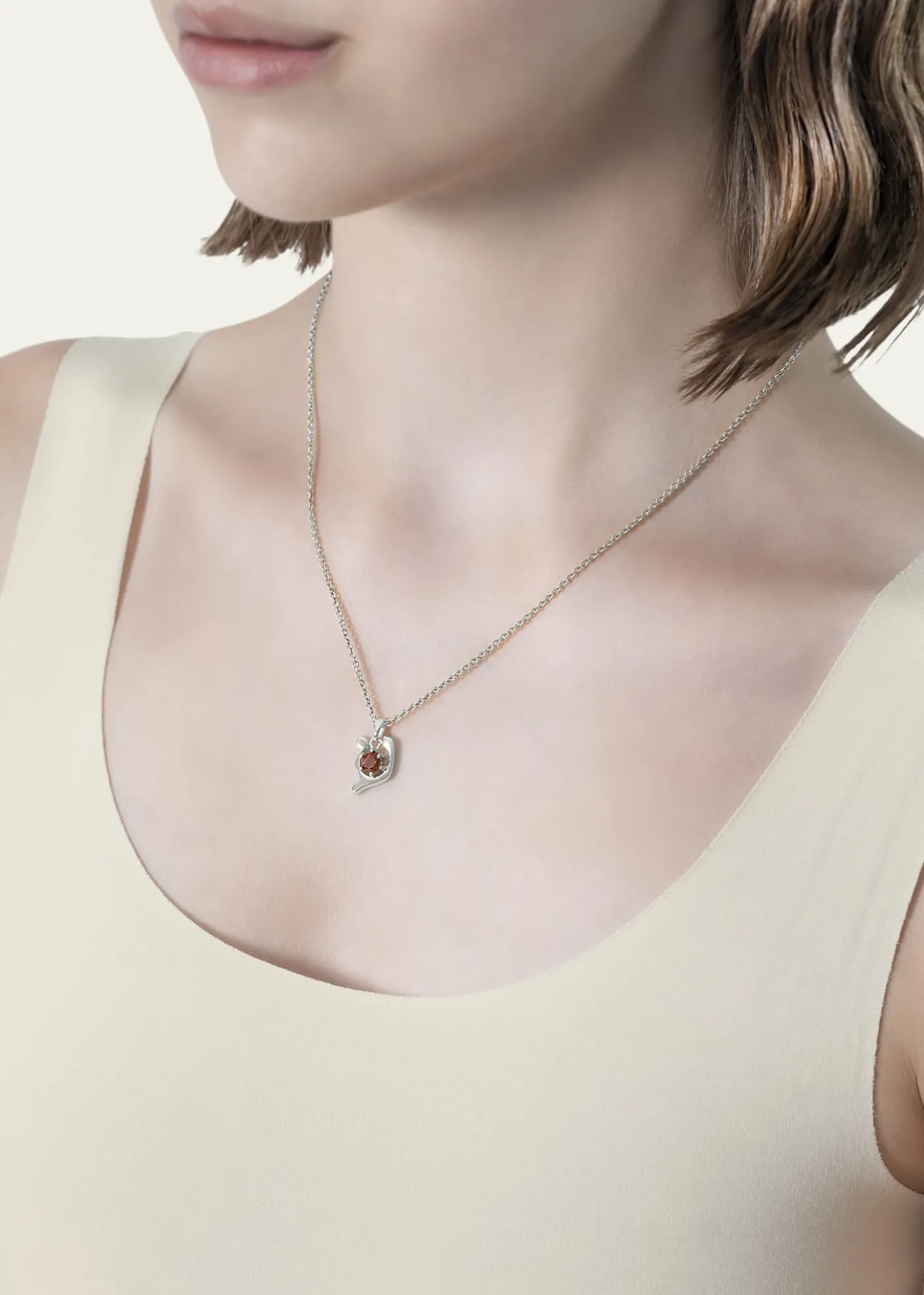 Procaccia Jewelry18K Gold Hebrew AYN Initial Necklace