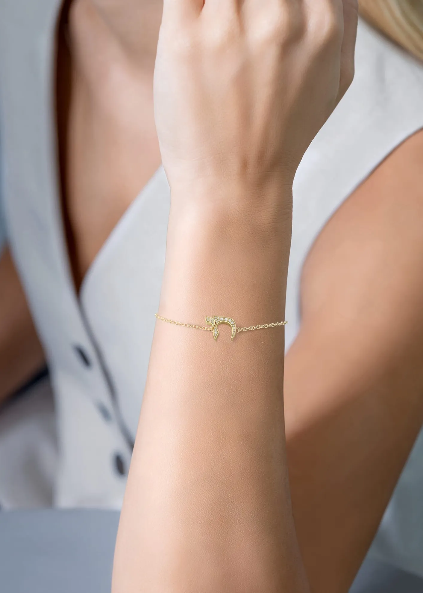 Procaccia Jewelry18K Yellow Gold Diamond Pave Chai Bracelet