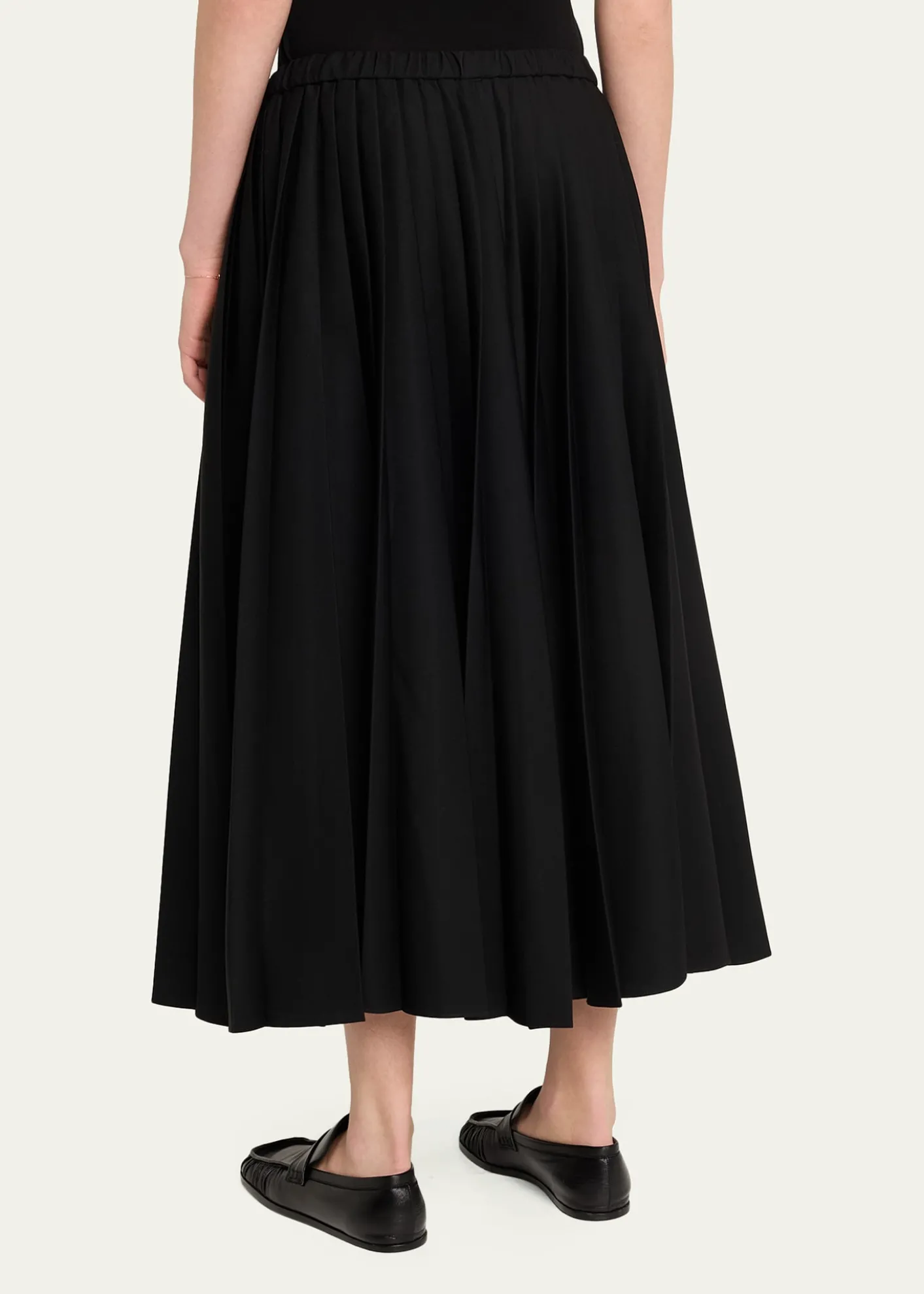 6397Pull-On Pleated Skirt