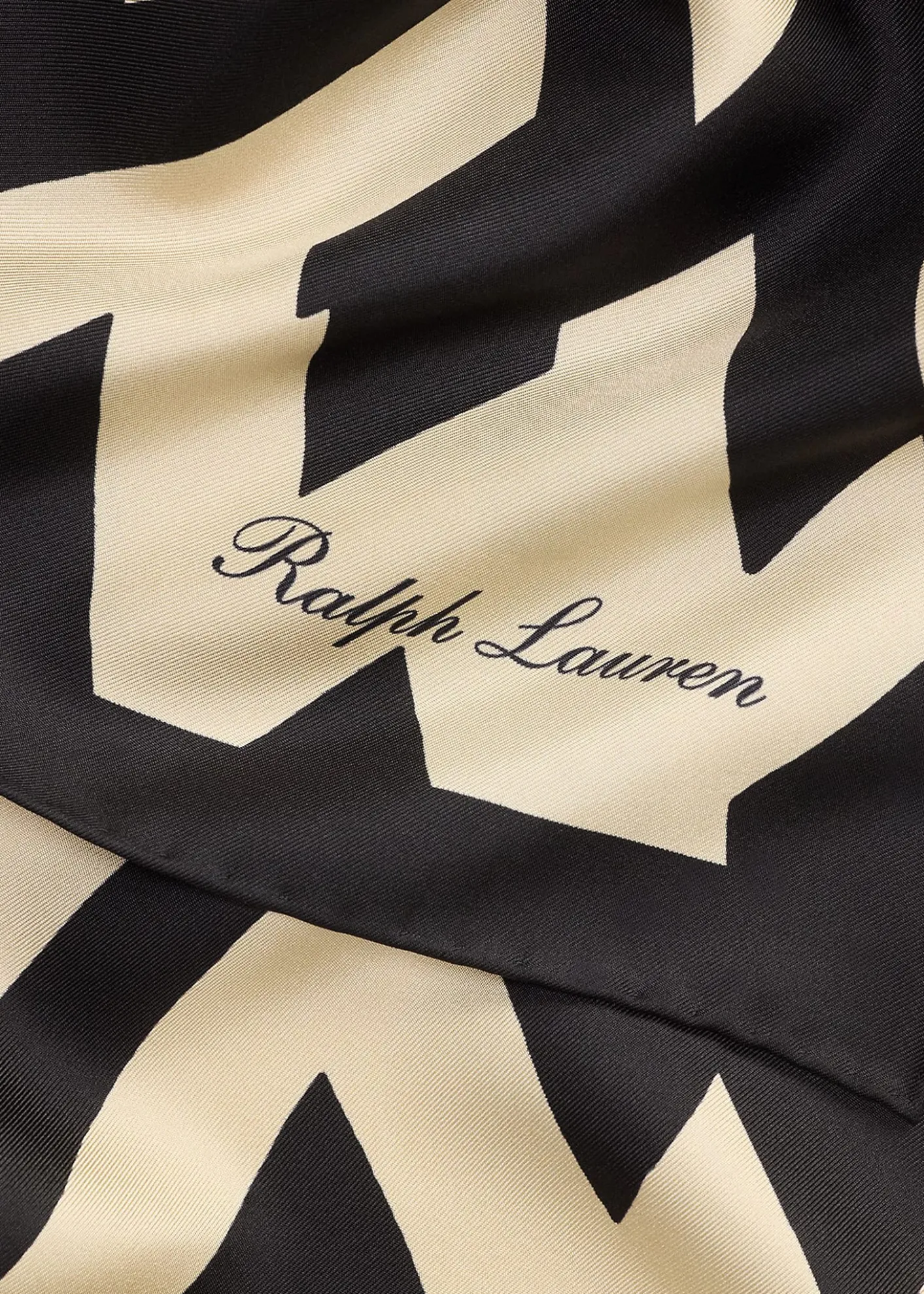Ralph Lauren CollectionArt Deco-Print Silk Twill Square Scarf