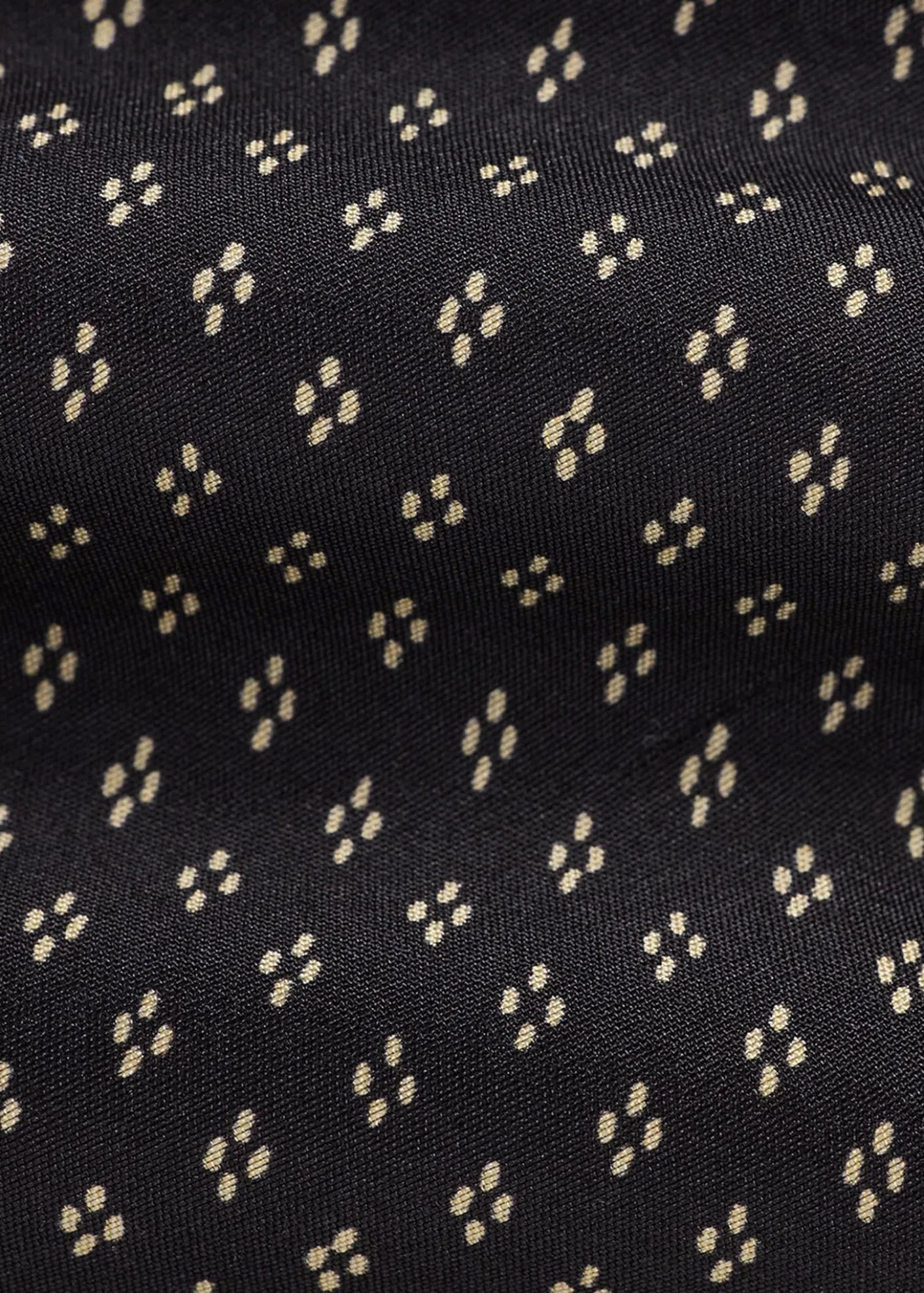 Ralph Lauren Purple LabelDotted-Diamond Silk Tie