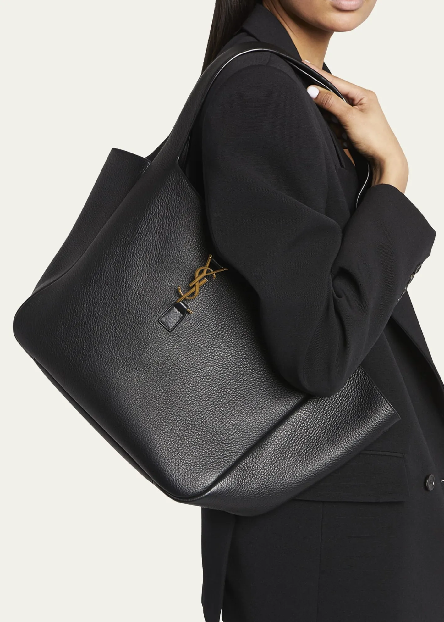 Saint LaurentLe 5 À 7 Bea Cabas YSL Tote Bag in Supple Leather
