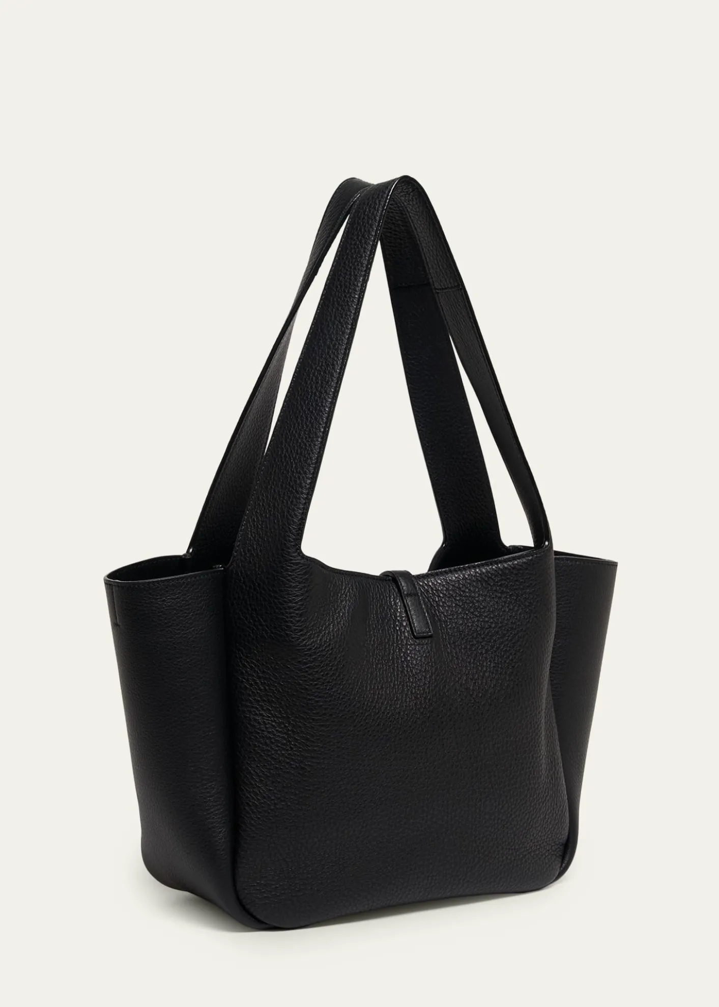 Saint LaurentLe 5 à 7 Bea Tote Bag in Leather
