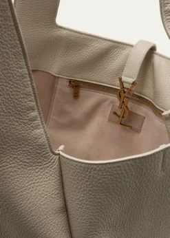 Saint LaurentLe 5 À 7 Bea YSL Tote Bag in Deer Leather