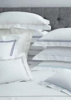 SferraGrande Hotel Twin Solid White Fitted Sheet