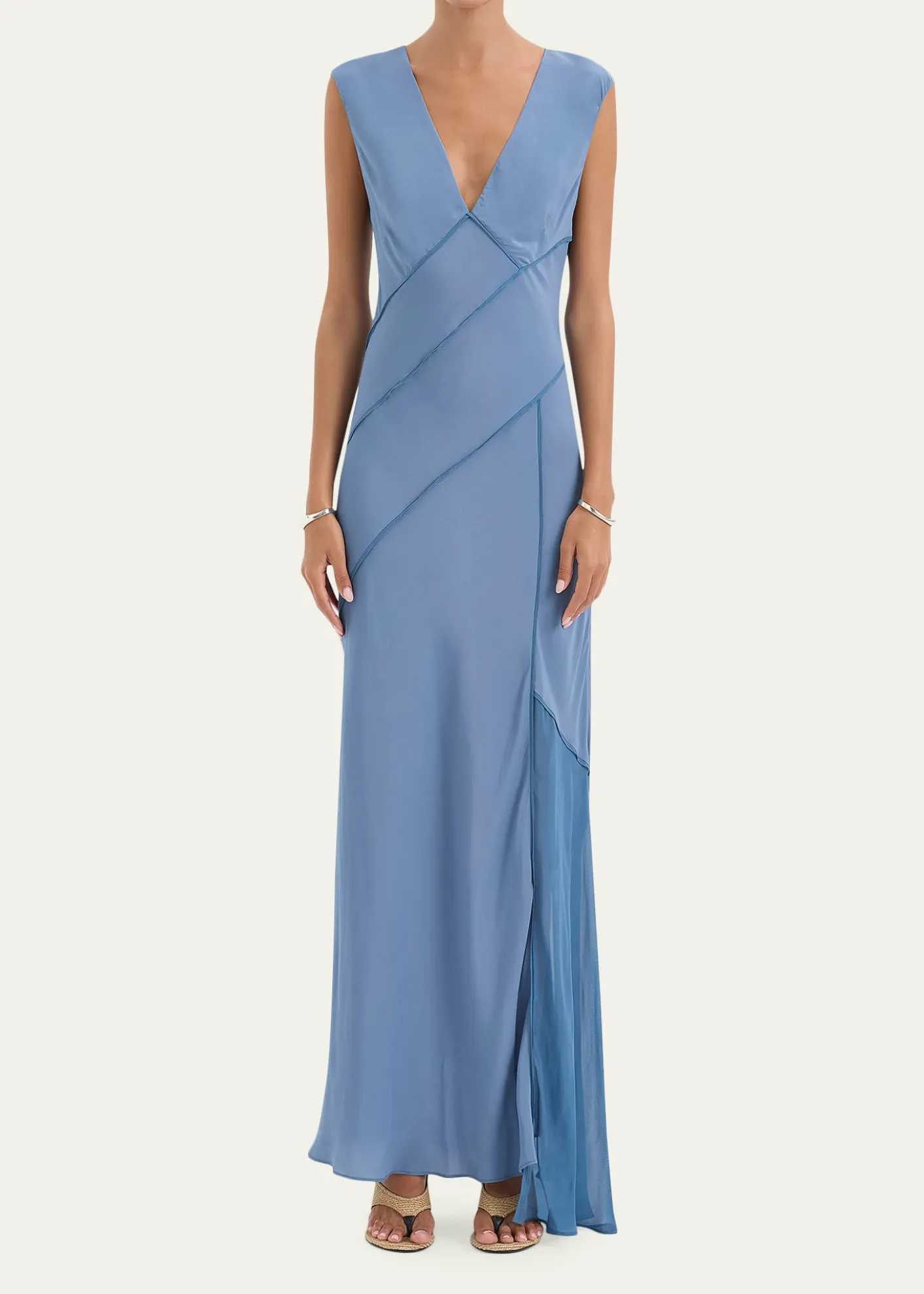 SIRElin Paneled Gown