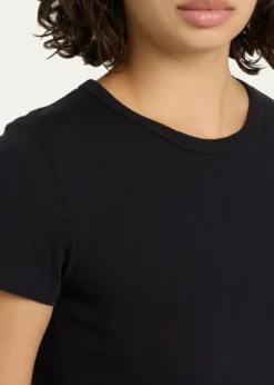 SLVRLAKEFitted Cropped Baby Tee