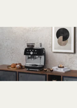 SmegSemi-Automatic Espresso Machine