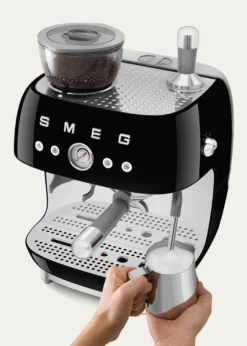 SmegSemi-Automatic Espresso Machine
