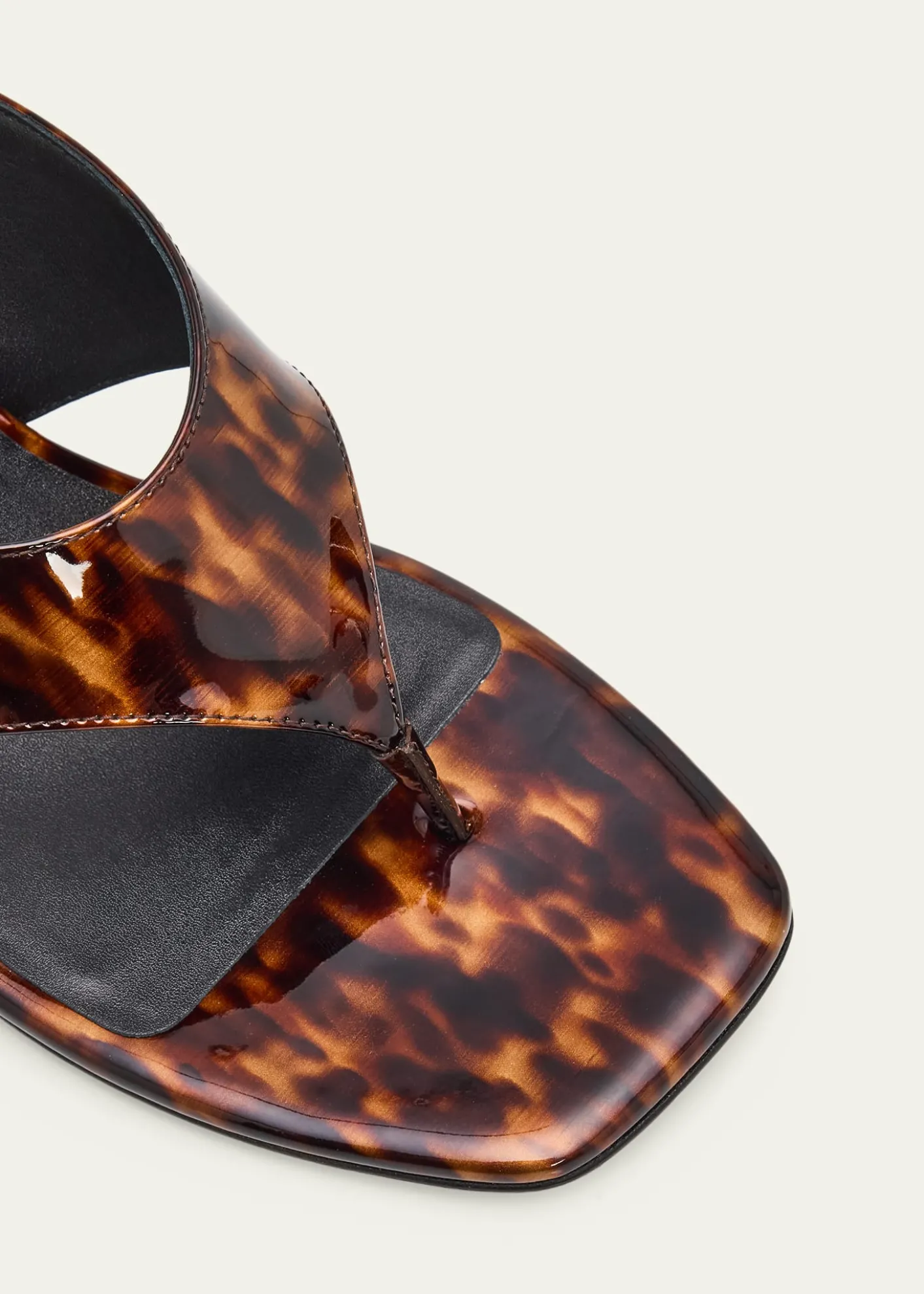 Stuart Weitzman50mm Vinnie Printed Patent Leather Thong Sandals