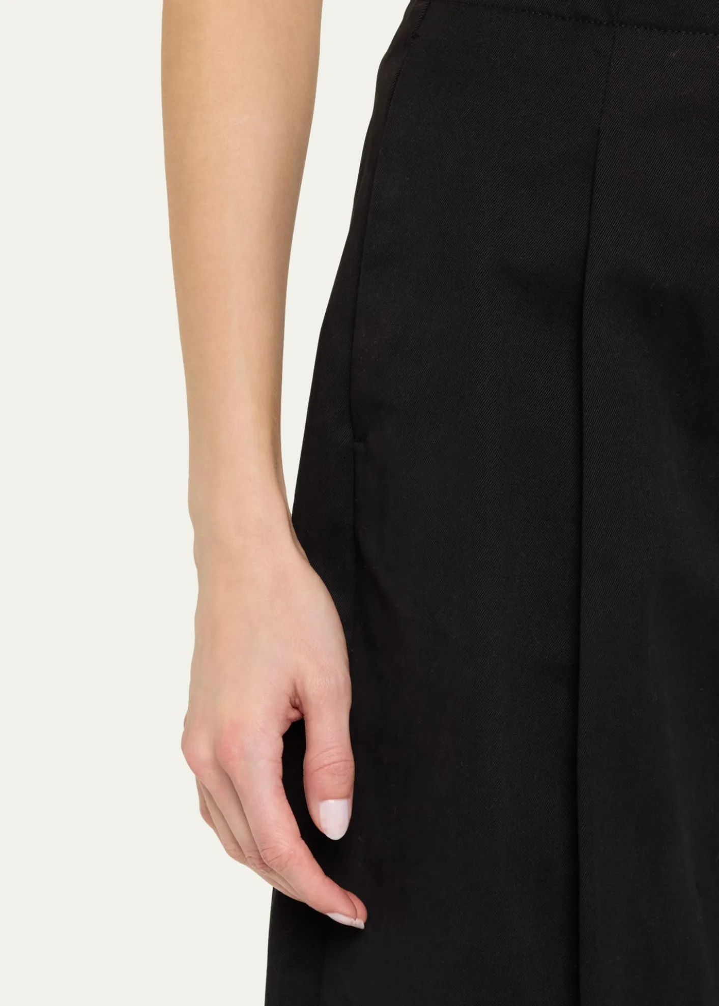 Studio NicholsonDeep Pleat Volume Ankle Pants