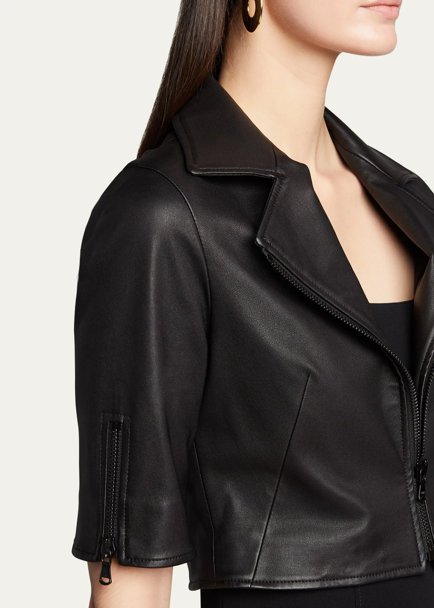 Susan BenderShort-Sleeve Cropped Leather Moto Jacket