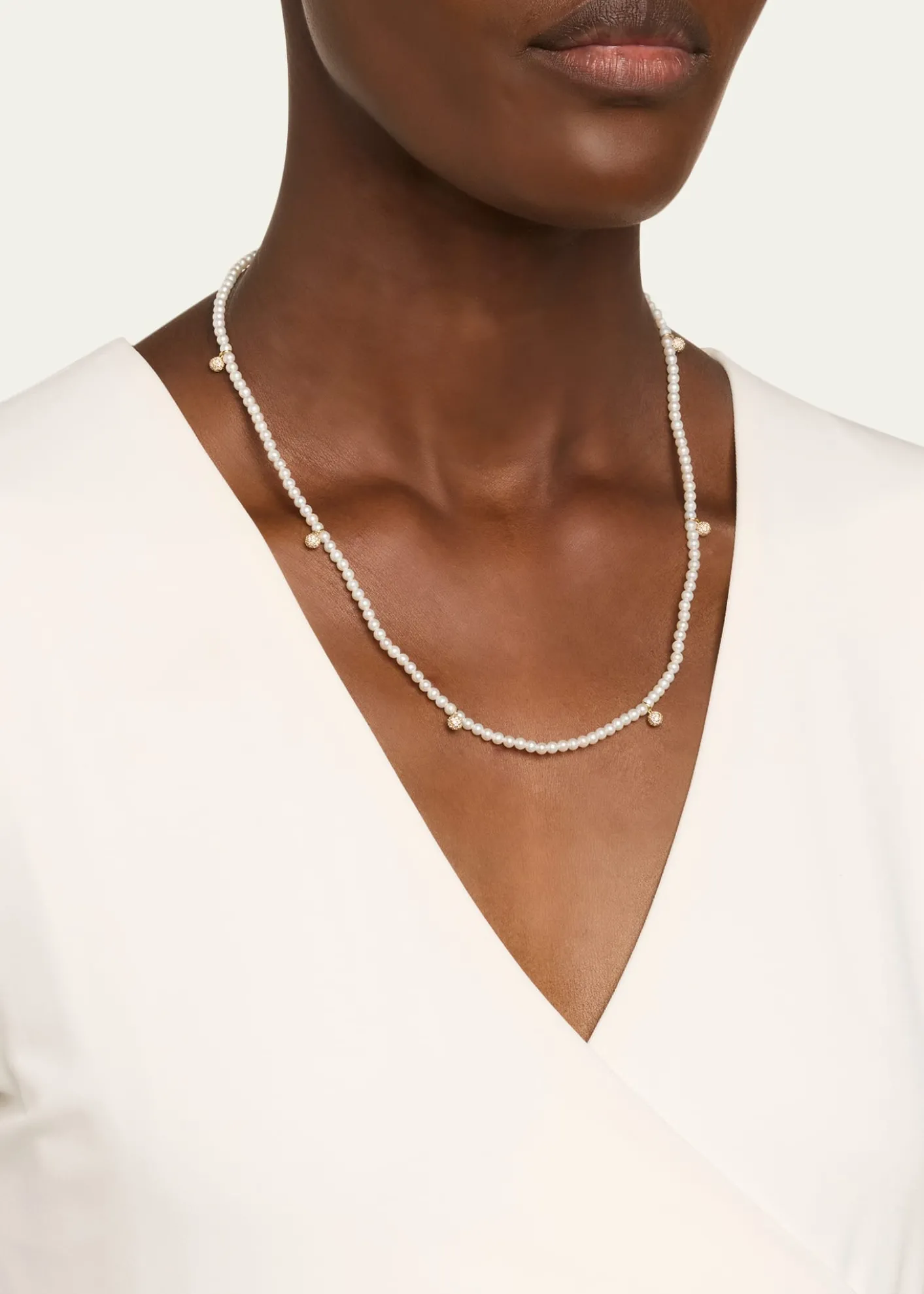 Sydney EvanDiamond Pavé Balls on 3mm Freshwater Pearl Bracelet