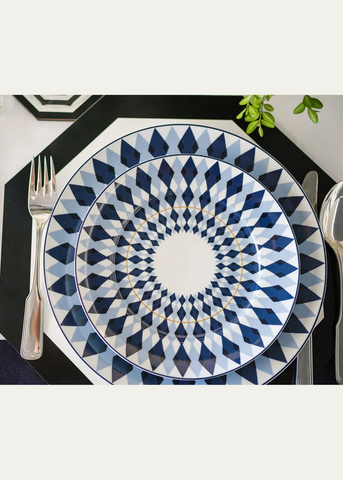 The LinoArmonia Dessert Plates, Set of 4