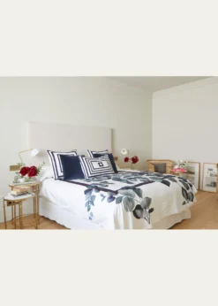 The LinoEucalyptus 500 Thread-Count King Duvet Cover