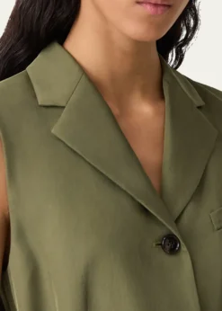 TheoryThree-Button Vest