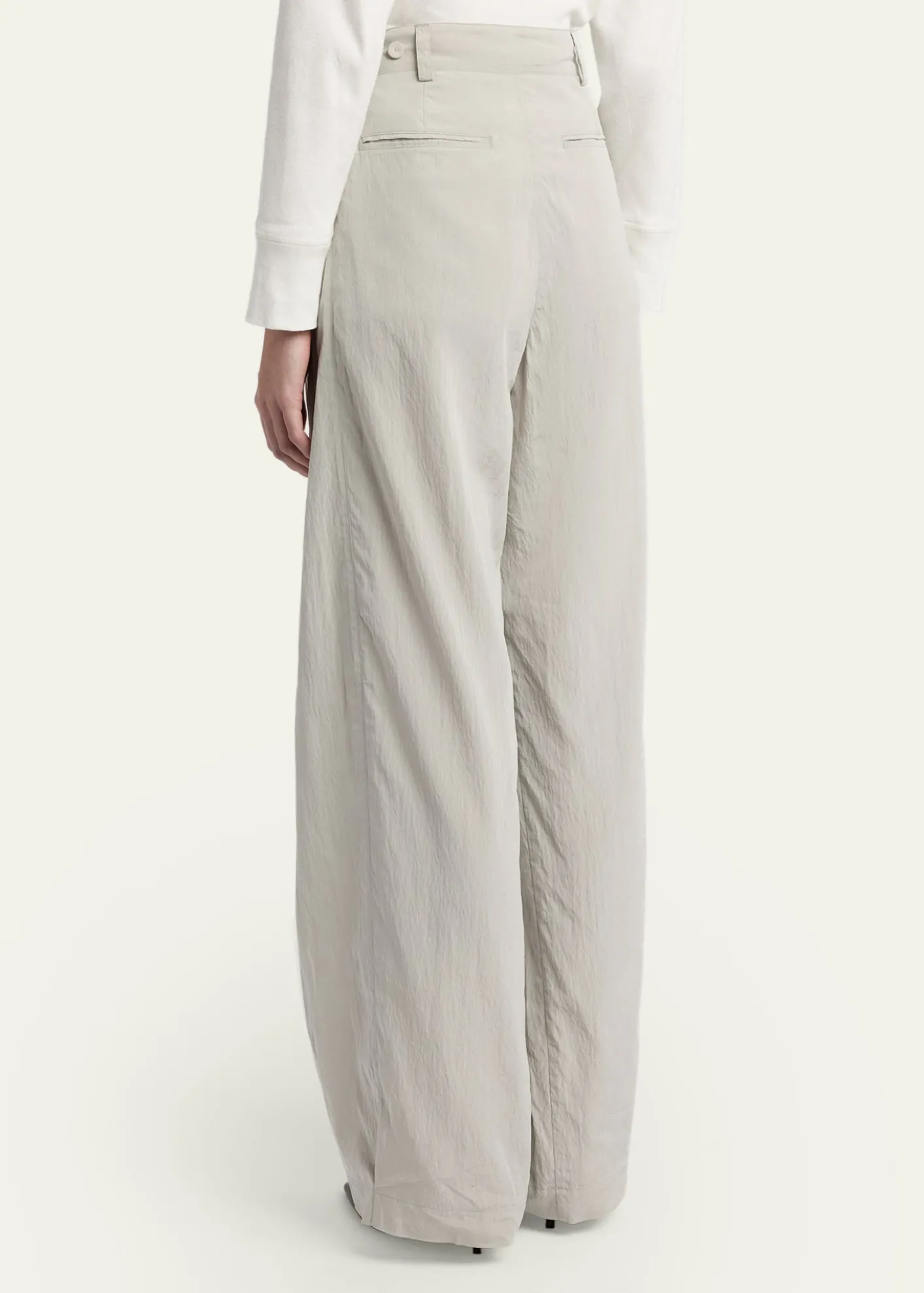 THE ROWIven Low-Rise Crinkled Barrel-Leg Pants