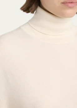THE ROWLizzy Cashmere Turtleneck Sweater