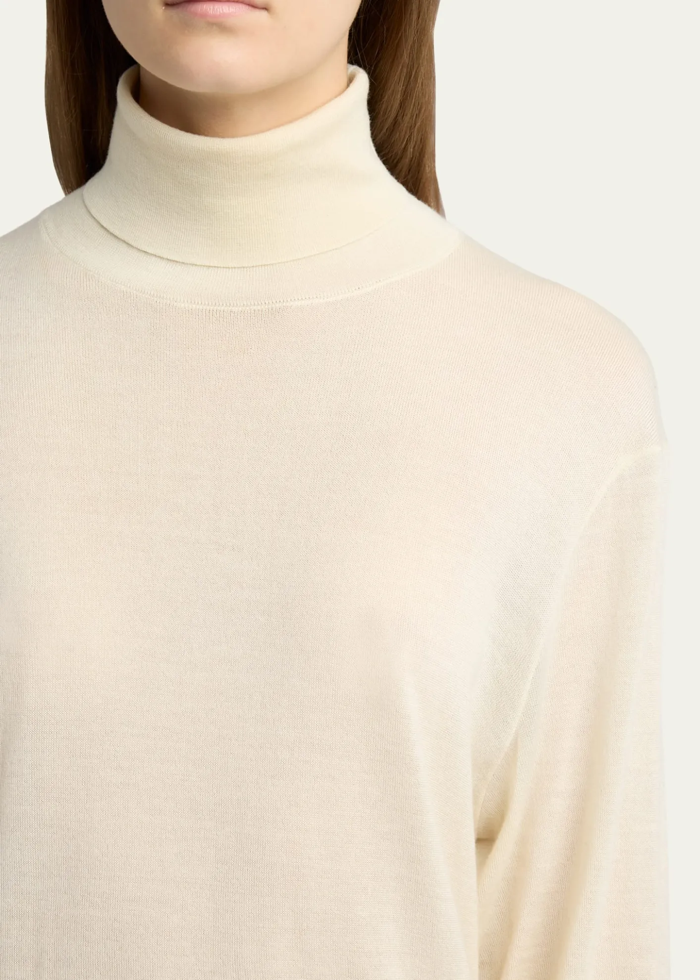 THE ROWNabari Cashmere Long-Sleeve Turtleneck Sweater