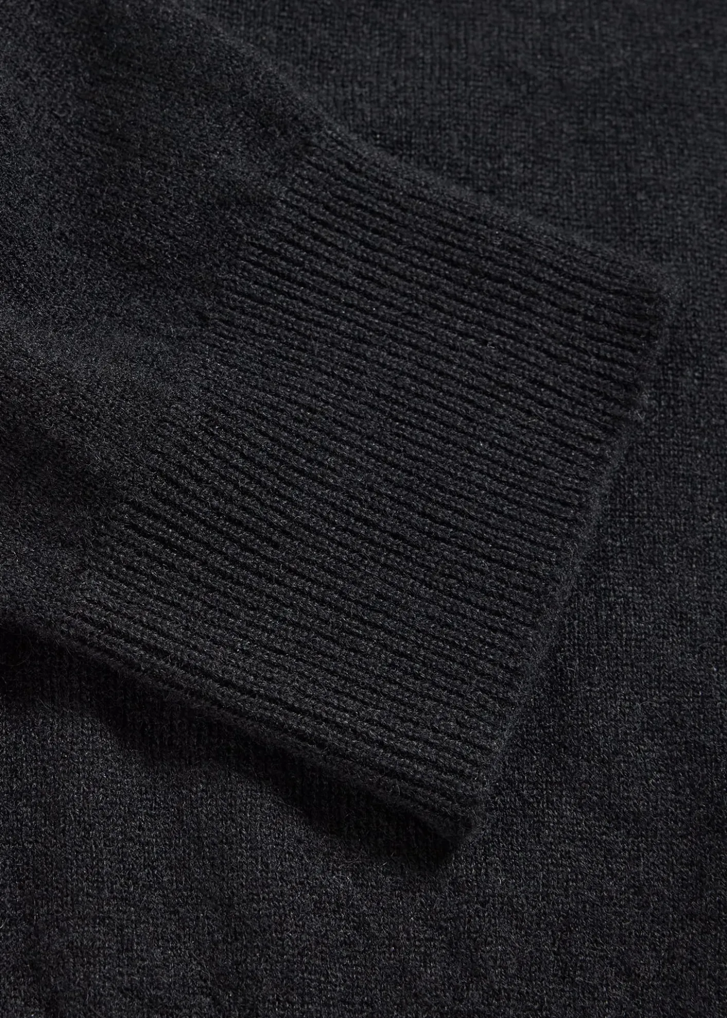 THE ROWNomea Cashmere Scarf