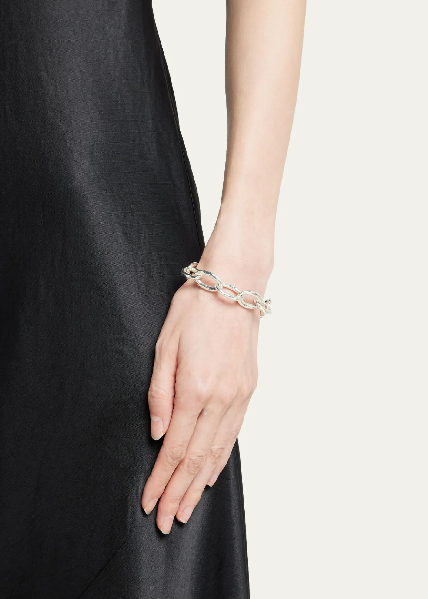 THIS ITEM IS NOT AVAILABLE.IppolitaMini Hammered Bastille Link Bracelet in Sterling Silver