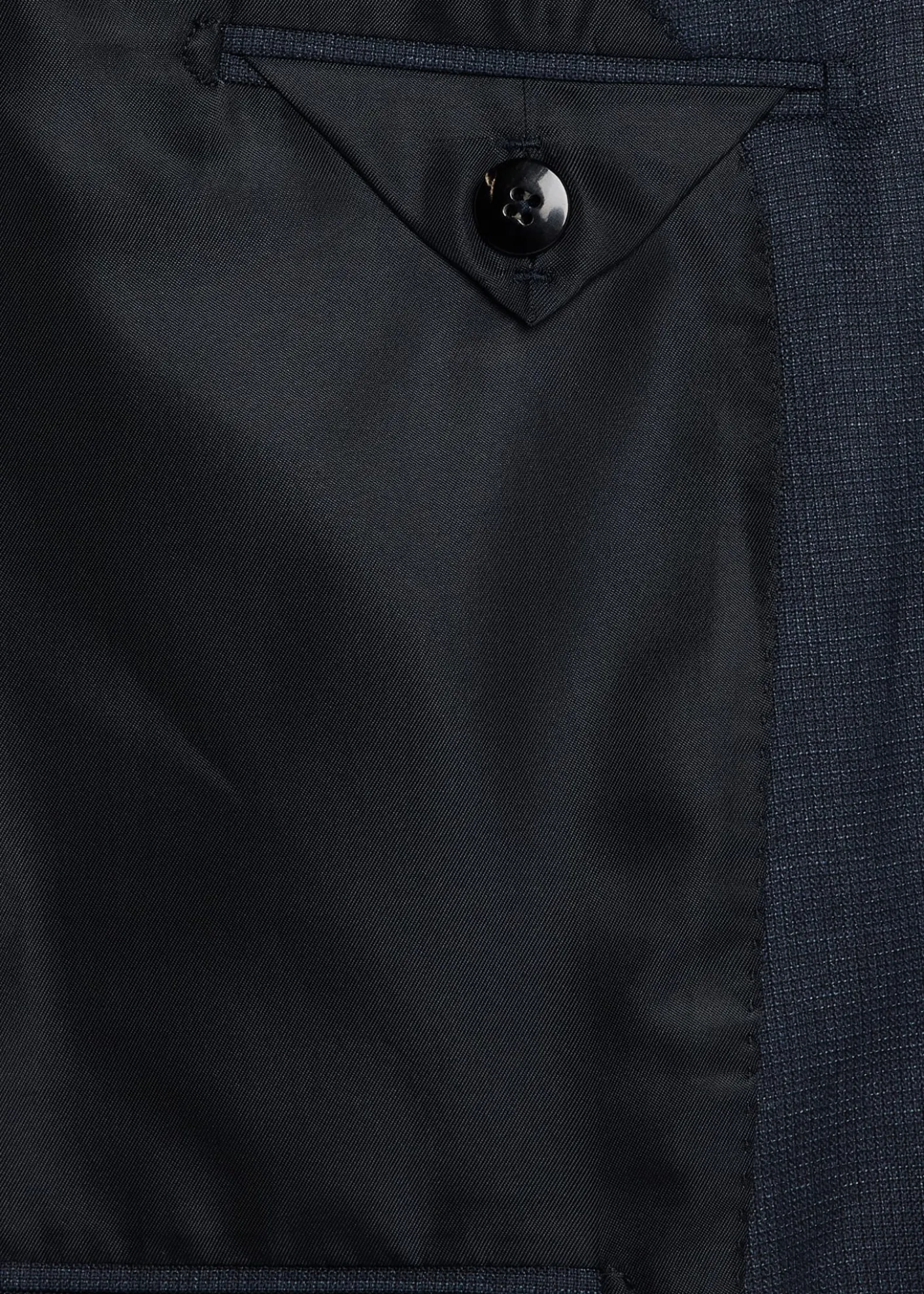 TOM FORDMen's Wool Notch-Lapel Two-Piece Suit