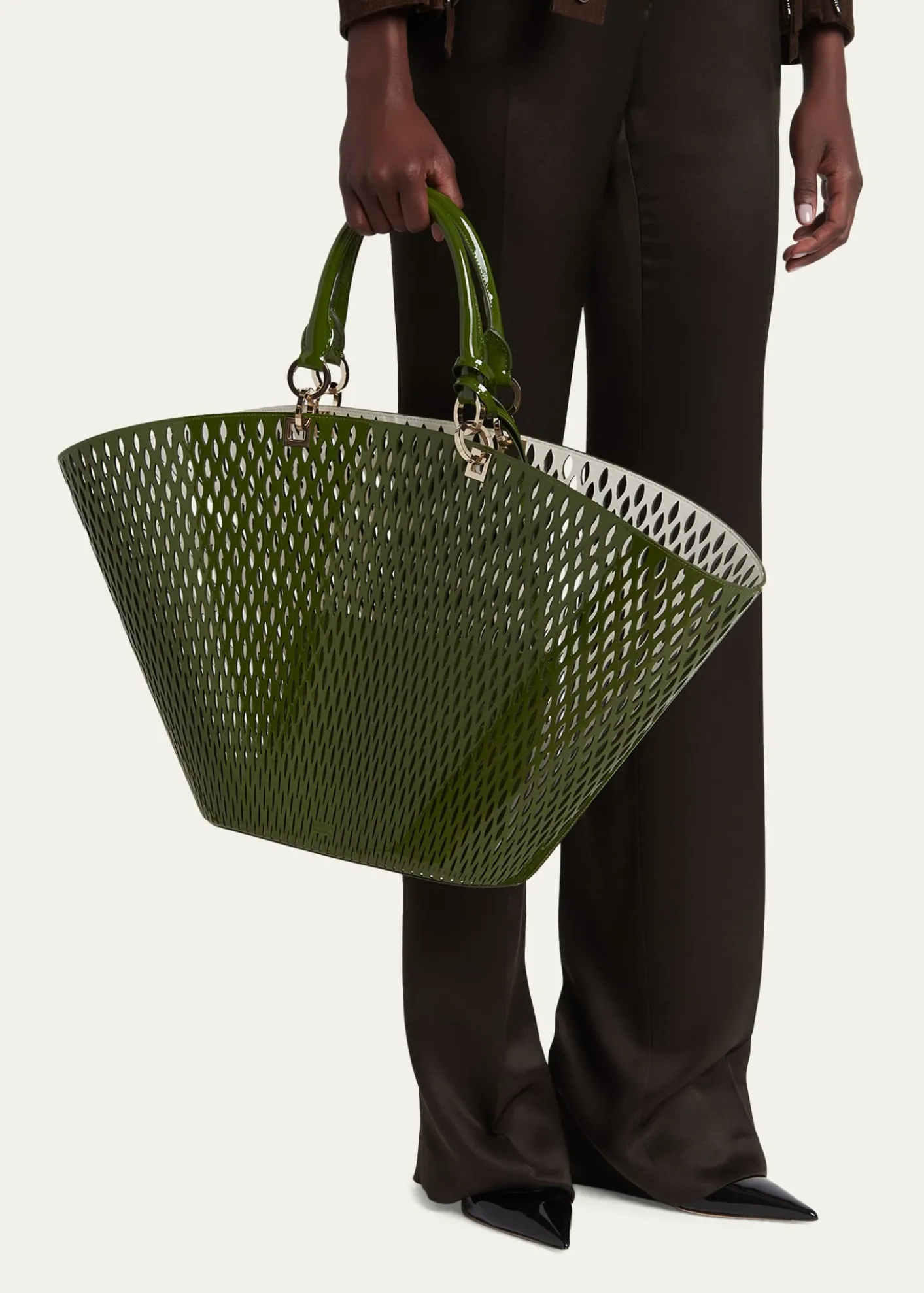 TOM FORDCut Out Patent Leather Large Tote Bag