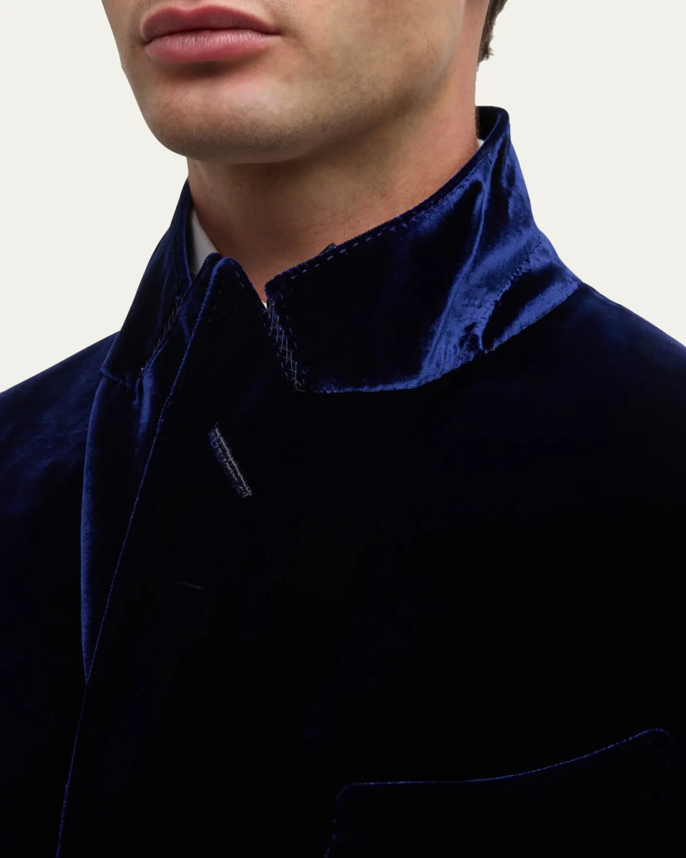 TOM FORDMen's Wool-Silk Velvet Cocktail Jacket