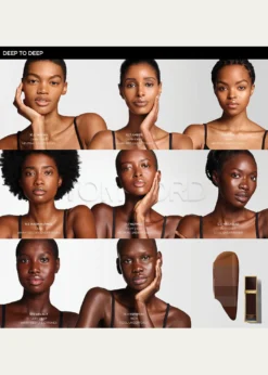 TOM FORD1 oz. Shade and Illuminate Soft Radiance Foundation SPF 50