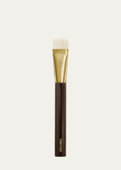 TOM FORDShade and Illuminate Makeup Brush 04