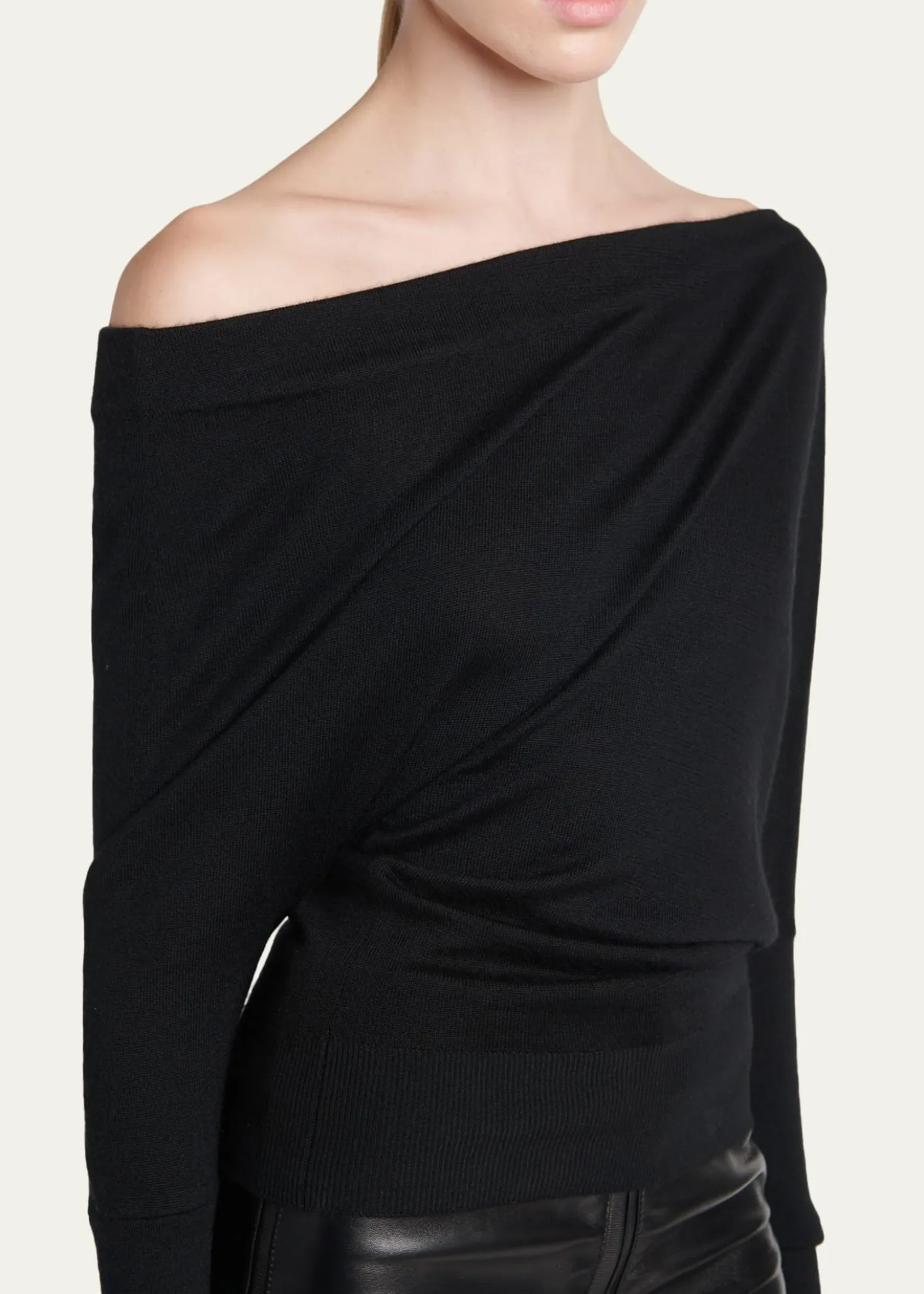 TOM FORDWool-Silk Asymmetric Off-Shoulder Sweater