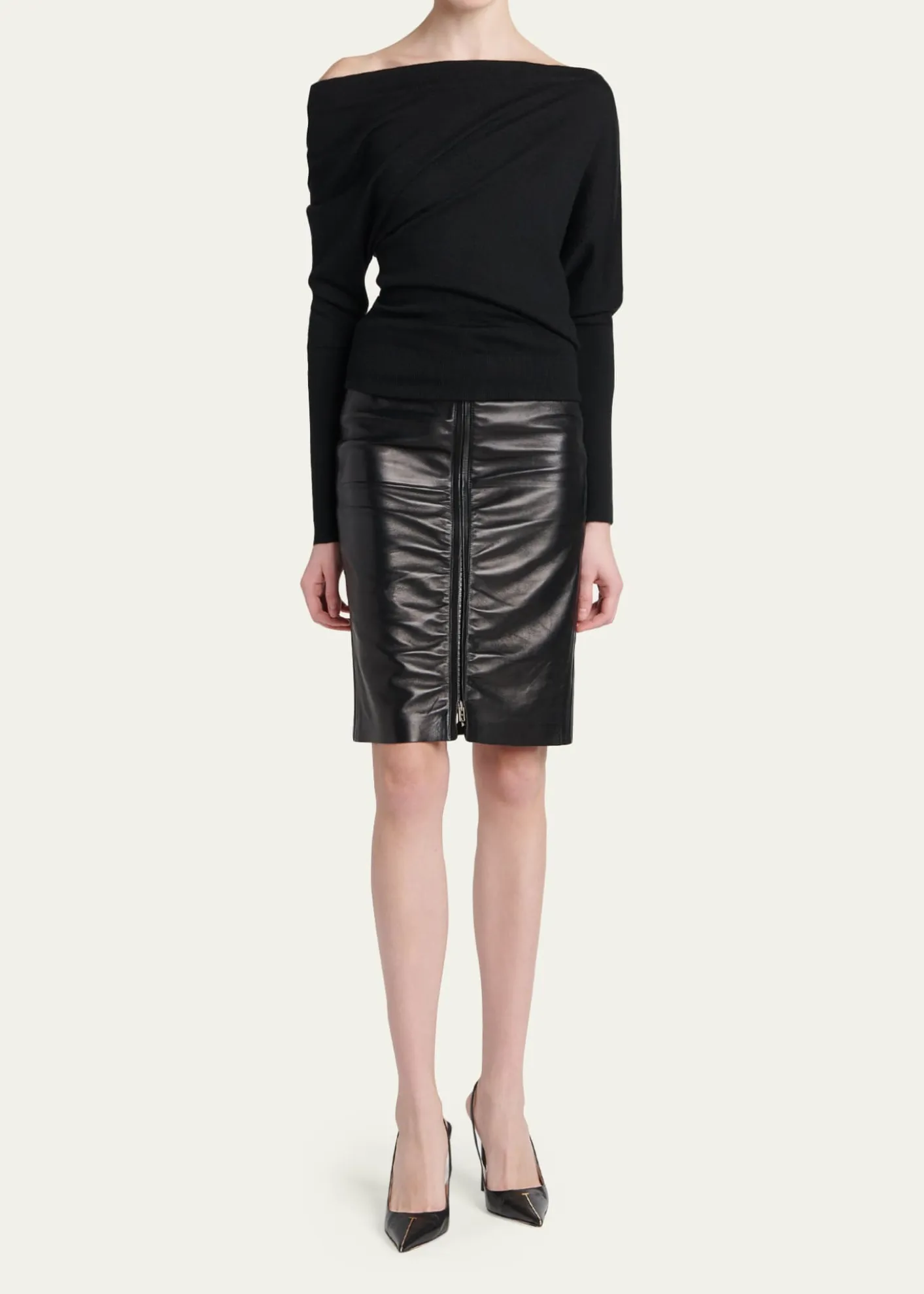TOM FORDWool-Silk Asymmetric Off-Shoulder Sweater