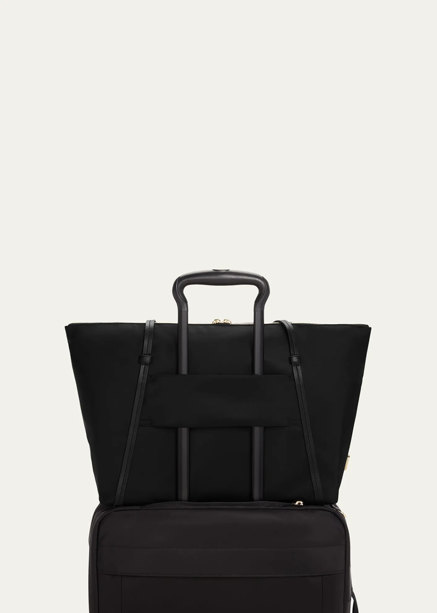 TUMIVoyageur Q Tote Bag