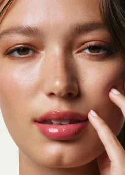 U Beauty0.5 oz. The Plasma Lip Compound