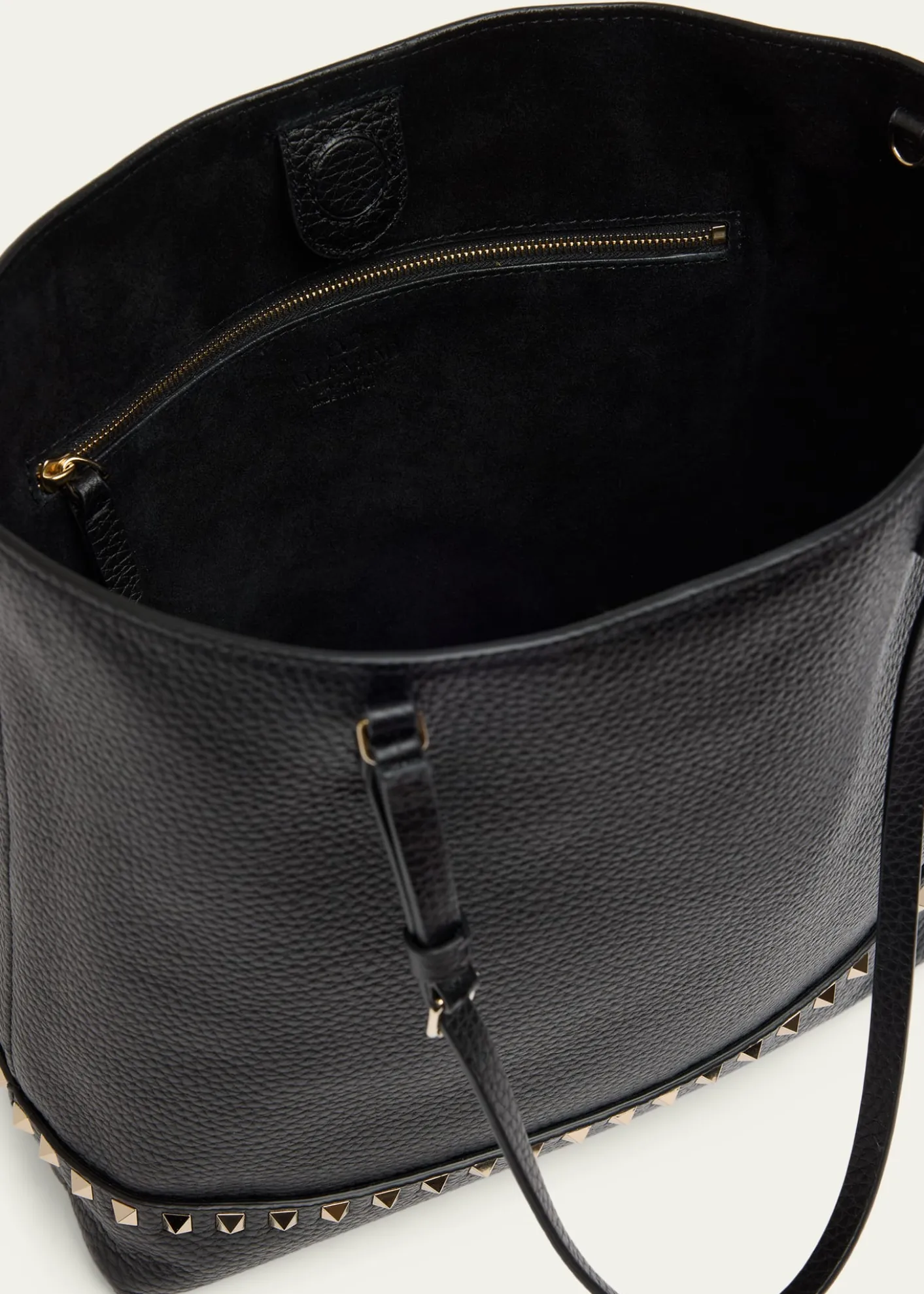Valentino GaravaniMedium Rockstud Grain Leather Tote Bag